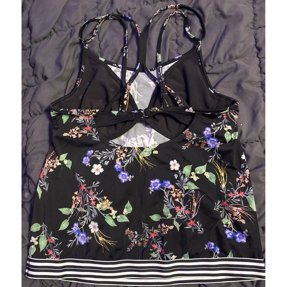 Athleta Women's Black Floral Underwire Built-In Bra Athletic Tank Top 36 B/C
